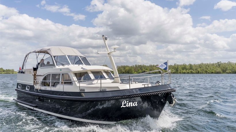 Linssen Yacht 35 Lina.jpg